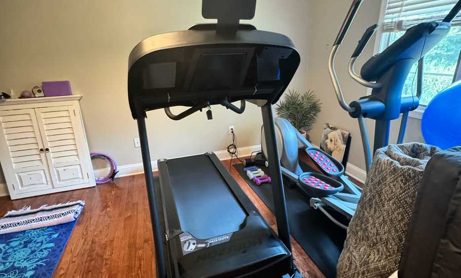 Horizon 7.0 AT Treadmill